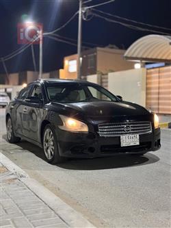 Nissan Maxima